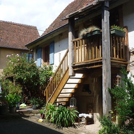 Les Hirondelles Villa Wangen Exteriör bild